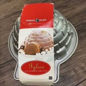 Nordic Ware Igloo cake